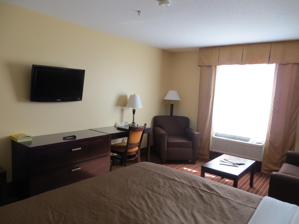 Poplar Tree Inn Stoughton Luaran gambar